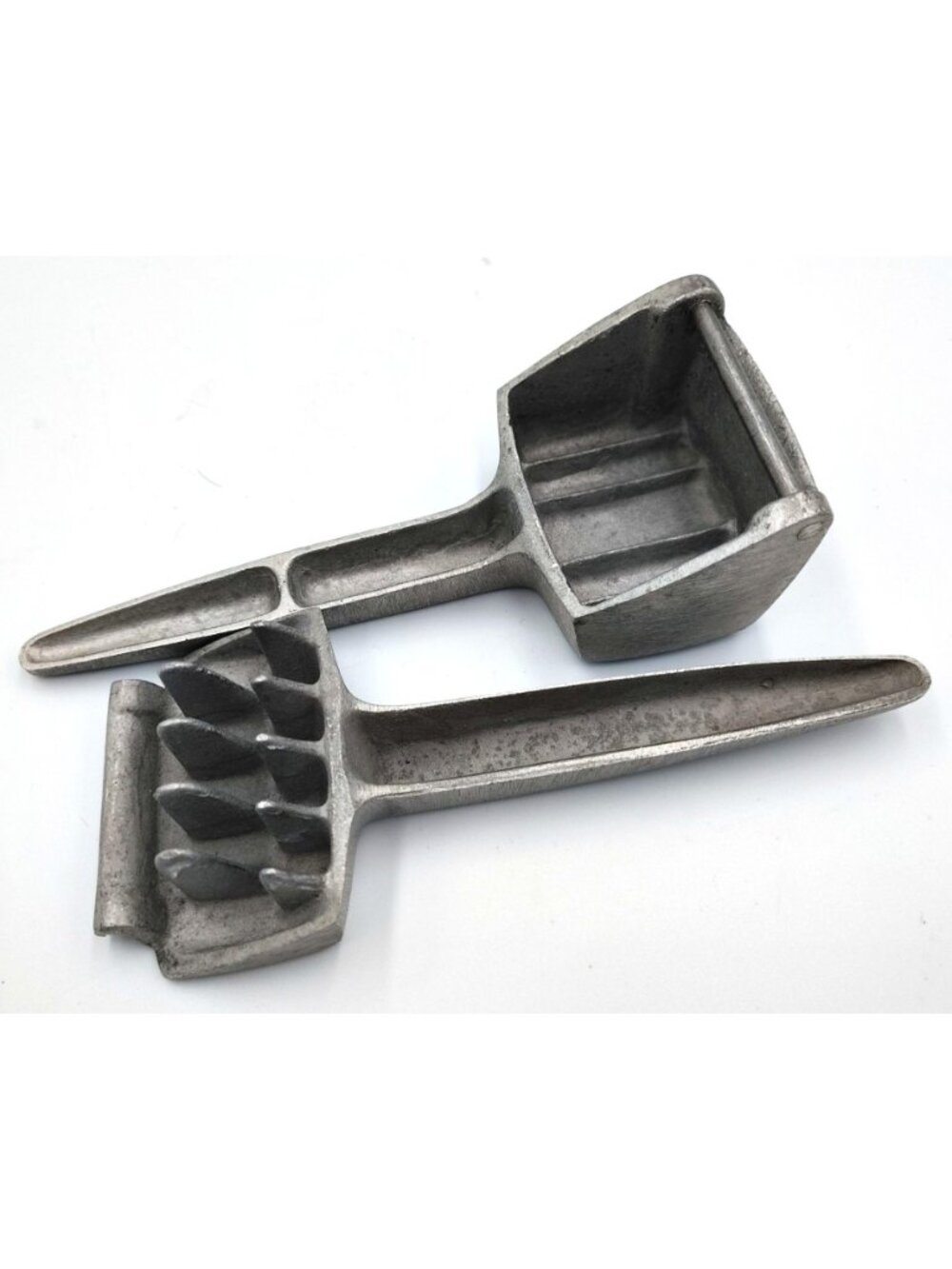 Vintage Crush-A-Cube Ice Cube Crusher Cast Metal Bar Cocktail Tool USA - Picture 14 of 14